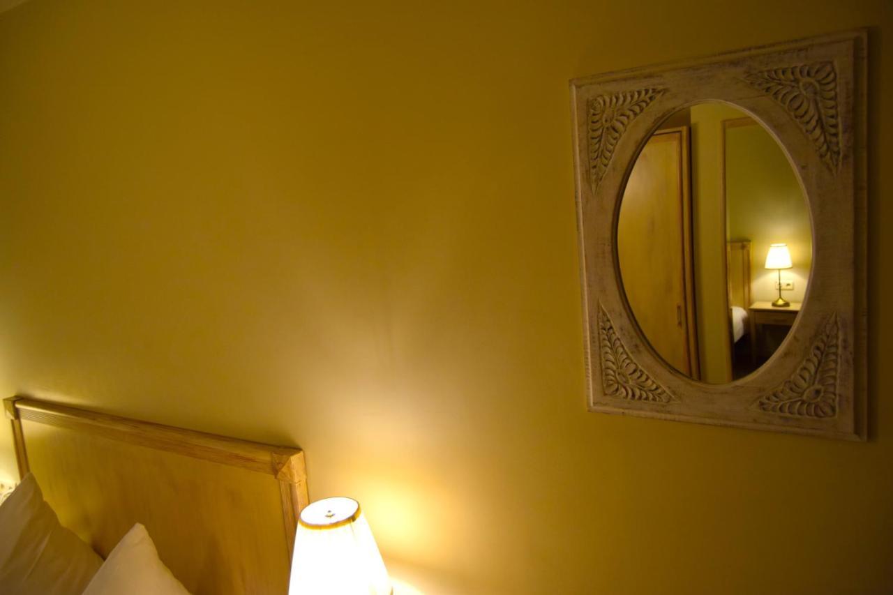 Oranje City Hotel Diest Bagian luar foto